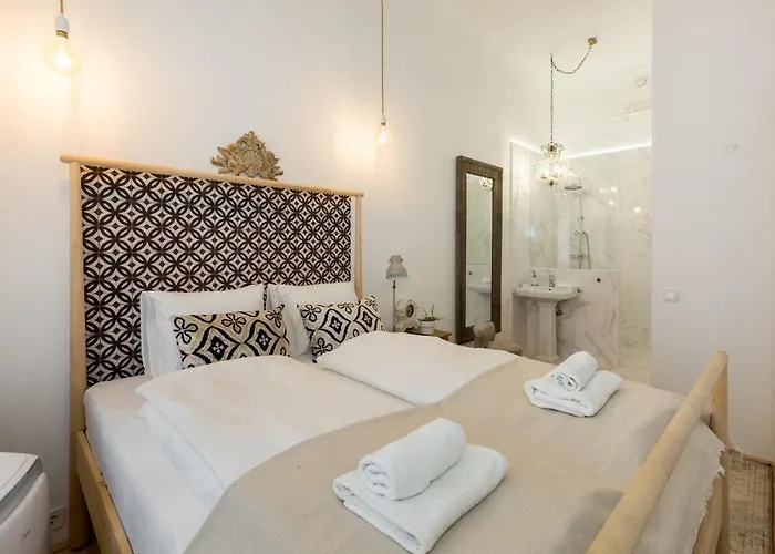 شقة Bohemian Dream In The Absolute Center W 2br/2bt