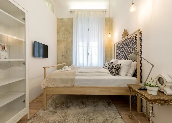 Bohemian Dream In The Absolute Center W 2br/2bt * Budapest